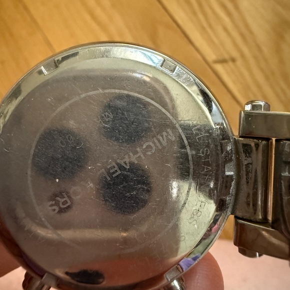 Michael Kors Women\'s Chronograph Parker Watch 39mm MK57 (Needs New Battery)